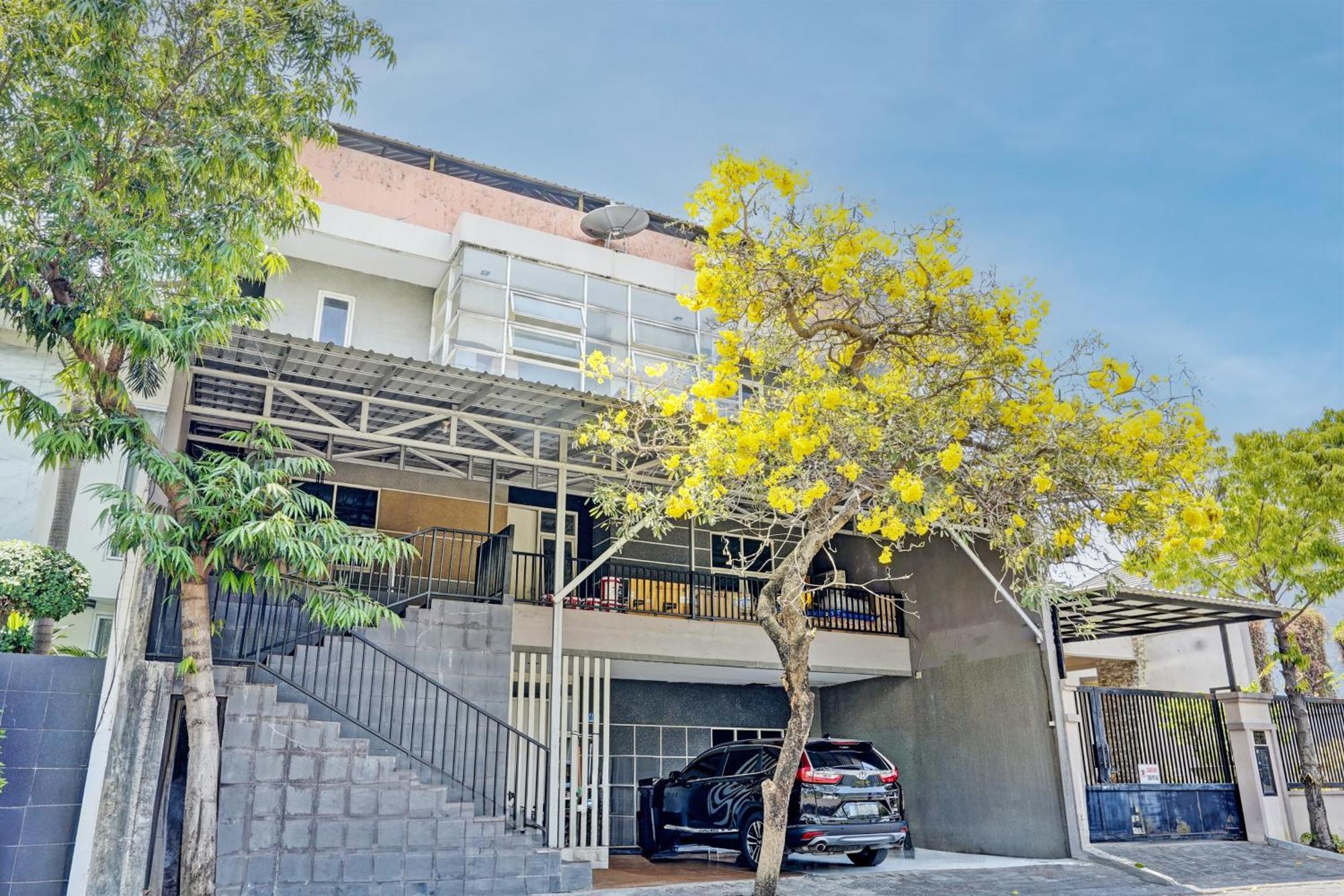 Oyo 93112 Garden Homestay 3 Merlion Σουραμπάγια Εξωτερικό φωτογραφία
