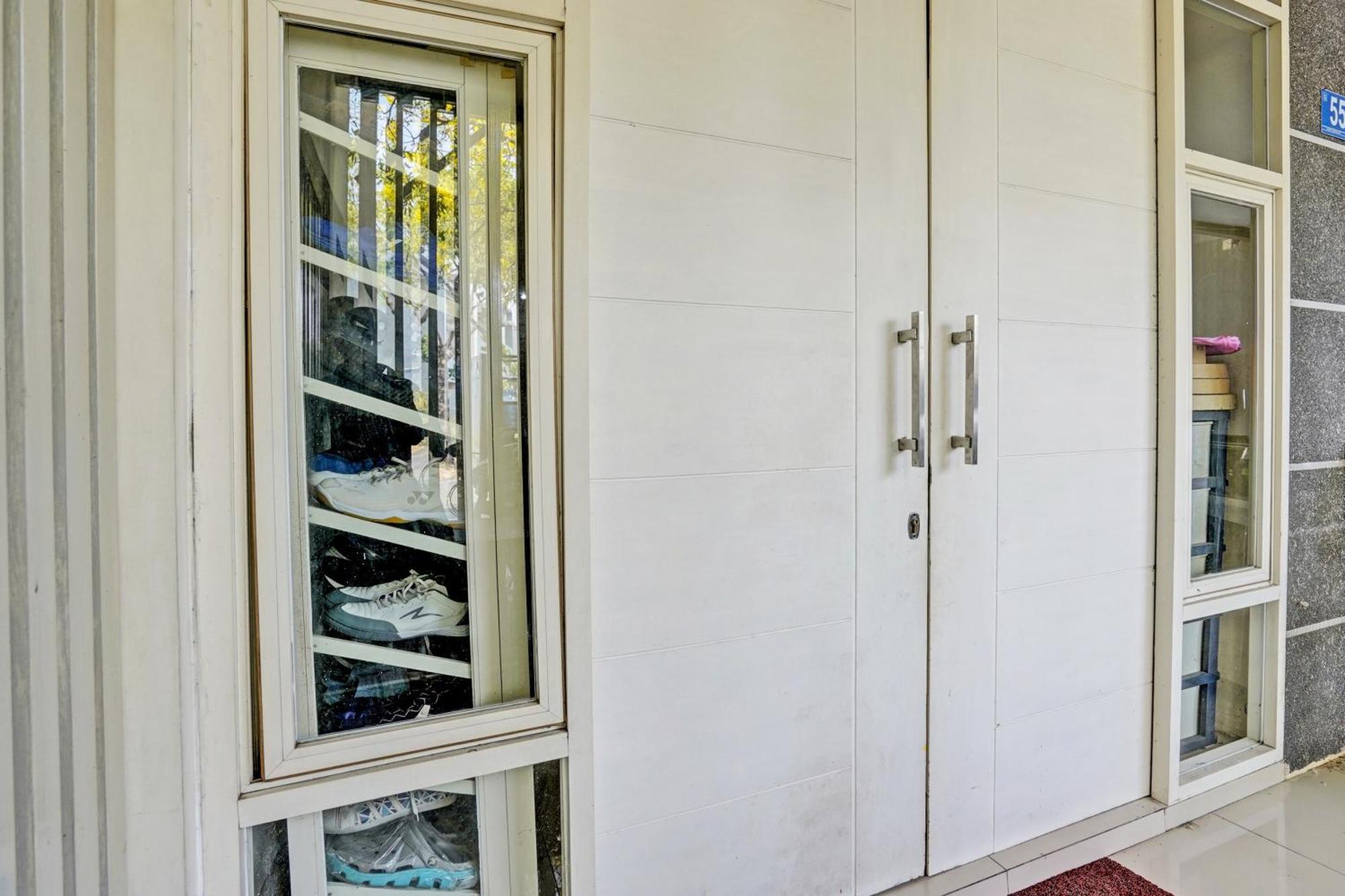 Oyo 93112 Garden Homestay 3 Merlion Σουραμπάγια Εξωτερικό φωτογραφία