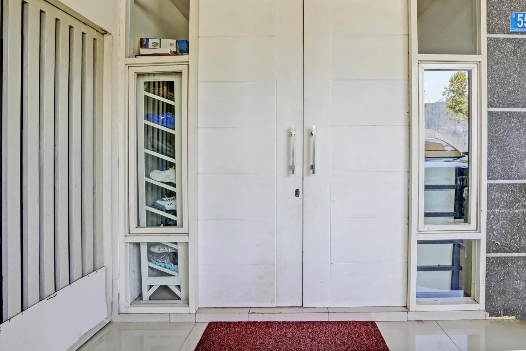 Oyo 93112 Garden Homestay 3 Merlion Σουραμπάγια Εξωτερικό φωτογραφία